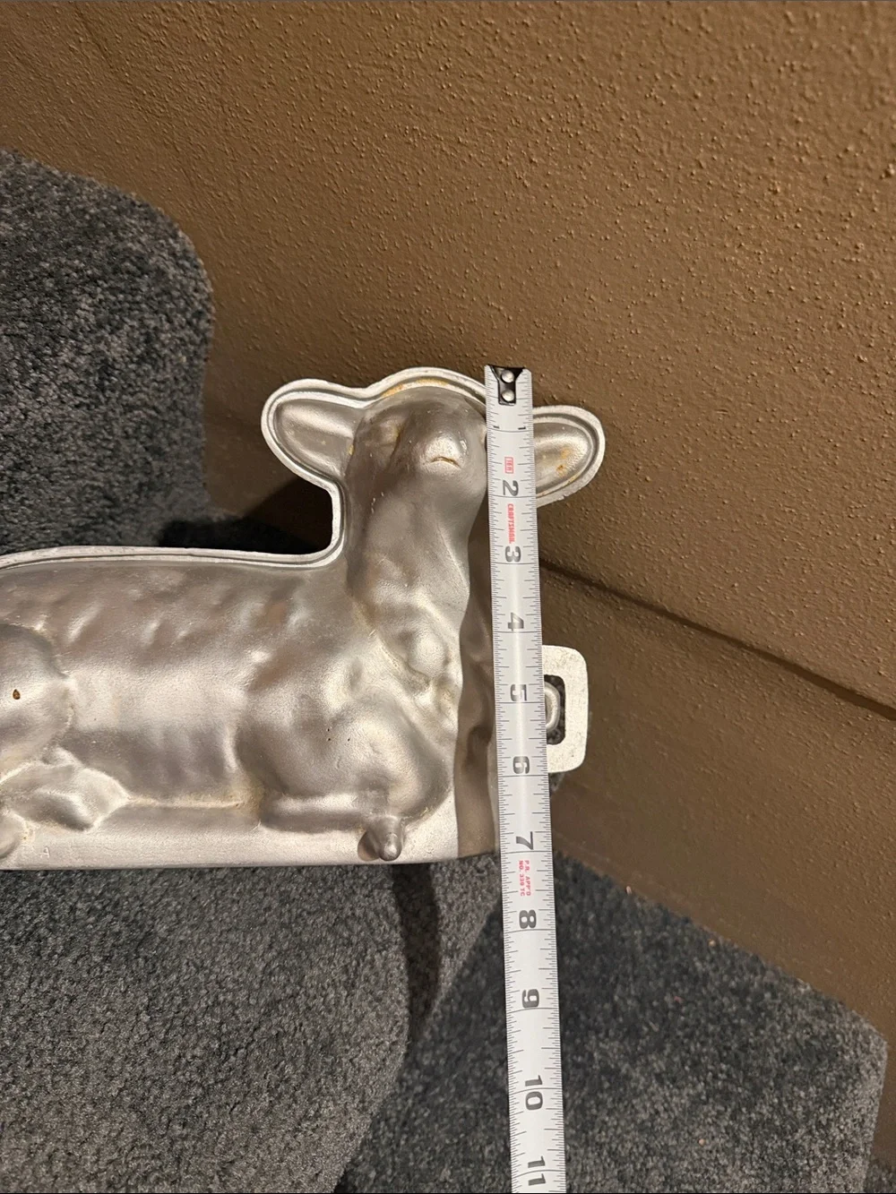Vintage Lamb Cake Mold 2 Pc Heavy Cast Aluminum 12 1/8
